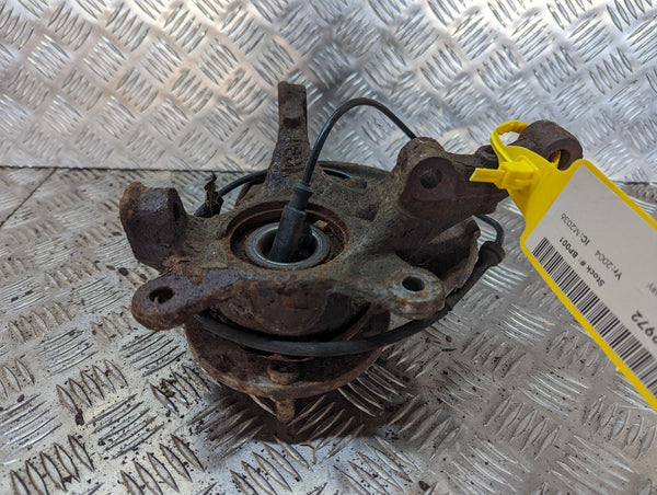 MITSUBISHI COLT - Passenger Front LF NS Hub Stub 04-08