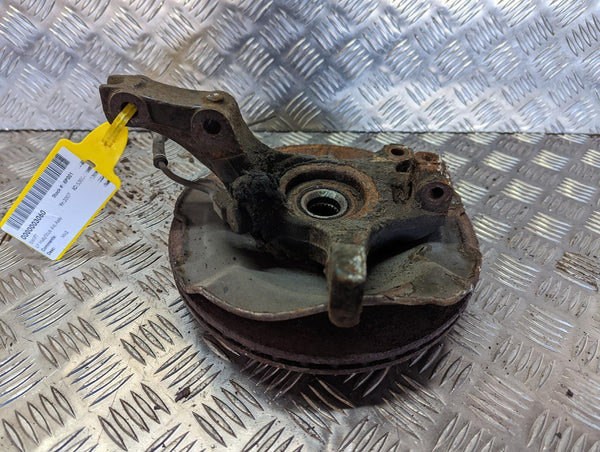 SUZUKI SWIFT - Passenger Front LF NS Hub Stub 04-11