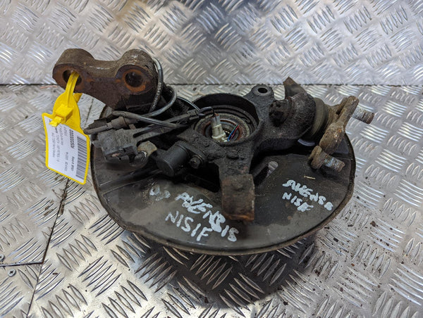 TOYOTA AVENSIS - Passenger Front LF NS Hub Stub 03-06
