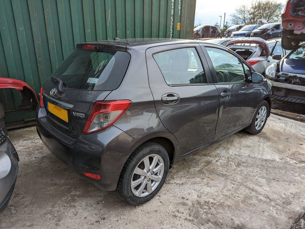 TOYOTA YARIS MK3 (2013) BREAKING / SPARES