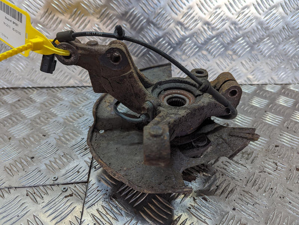 MAZDA 2 - Passenger Front LF NS Hub Stub 07-15