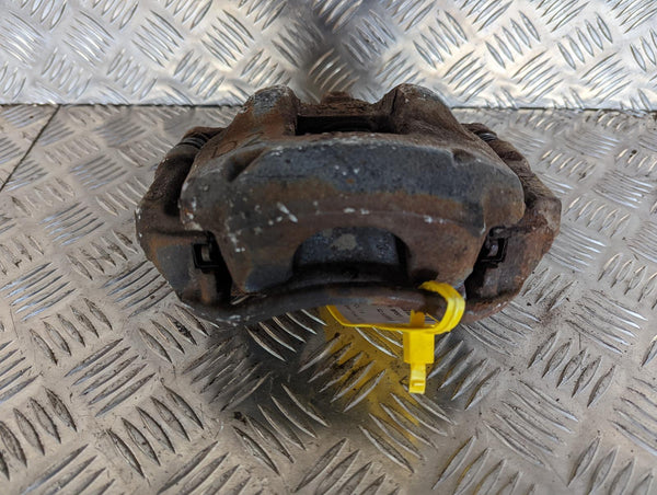 TOYOTA AURIS - Driver Front RF OS Caliper 12-19