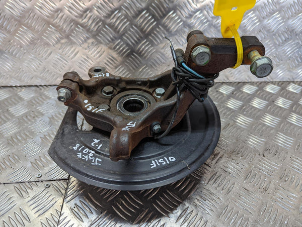 NISSAN JUKE - Driver Front RF OS Hub Stub 14-19