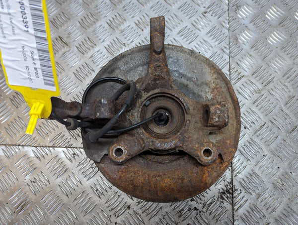 MITSUBISHI COLT - Driver Front RF OS Hub Stub 08-17