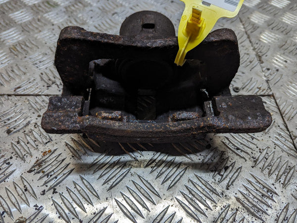 TOYOTA COROLLA - Passenger Front LF NS Caliper 01-06
