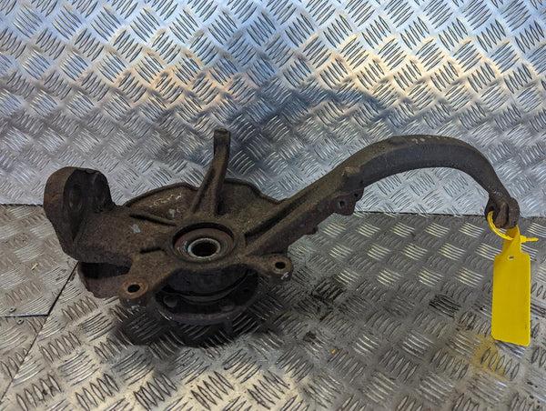 MAZDA 6 - Passenger Front LF NS Hub Stub 02-08