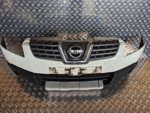 NISSAN QASHQAI - Front Bumper 06-10