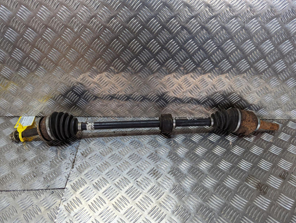 TOYOTA YARIS - Driver Front RF OS Driveshaft 1.4 Diesel 11-20