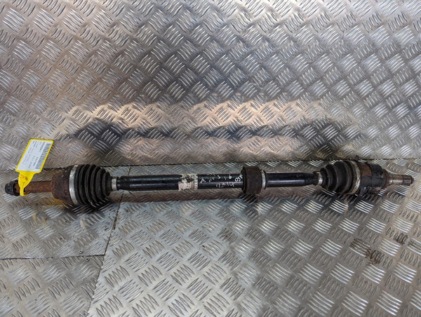 TOYOTA AURIS - Driver Front RF OS Driveshaft 1.6 Petrol 12-19