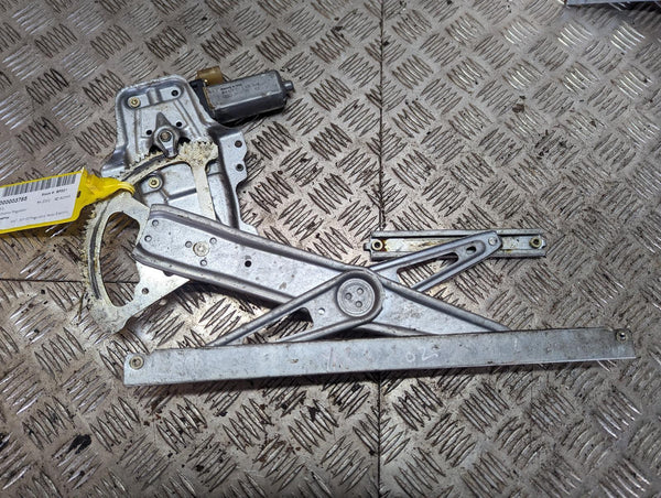 TOYOTA YARIS - Passenger Front NS LF Window Regulator 99-05