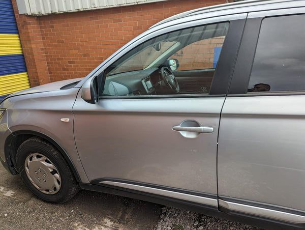 MITSUBISHI OUTLANDER - Passenger Front NS LF Door Shell 13-21