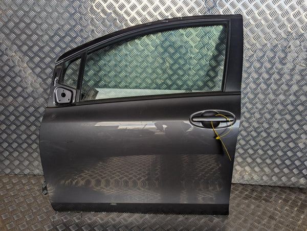 TOYOTA YARIS - Passenger Front NS LF Door Shell 05-11