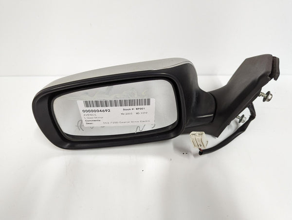 TOYOTA AVENSIS - PASSENGER SIDE NS WING DOOR MIRROR  03-07