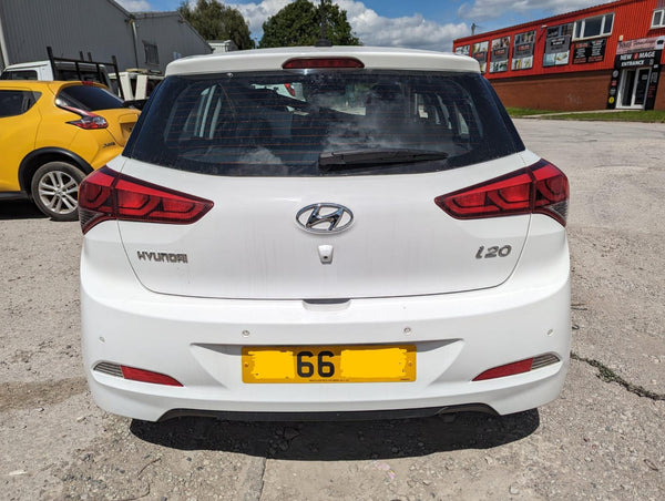 HYUNDAI I20 - BOOTLID TAILGATE 15-20