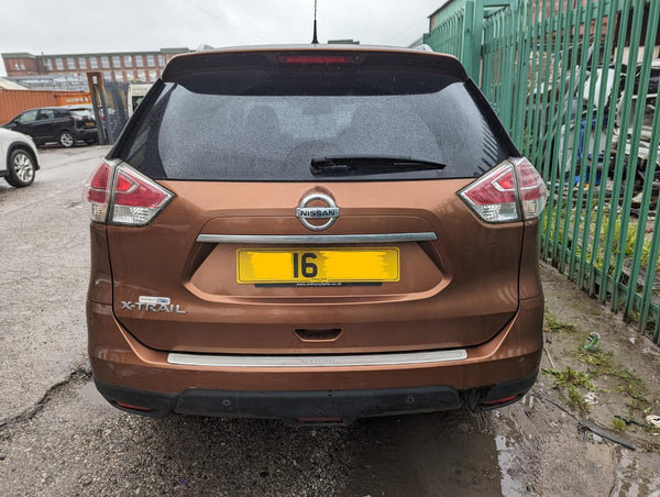 NISSAN X TRAIL - BOOTLID TAILGATE 14-18