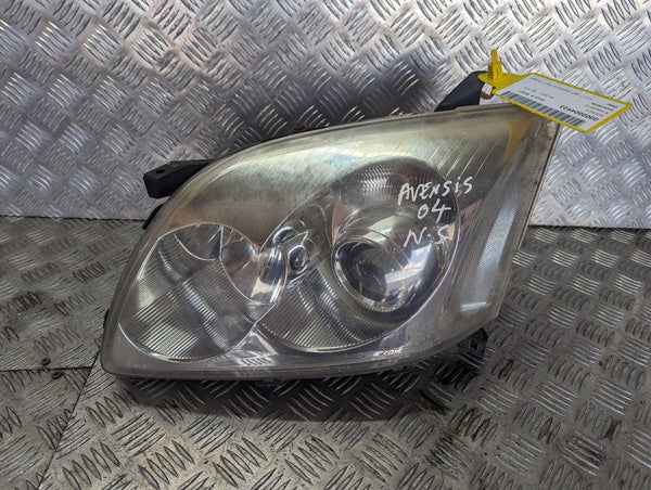 TOYOTA AVENSIS - Driver OS RF Headlight R Headlamp 03-06