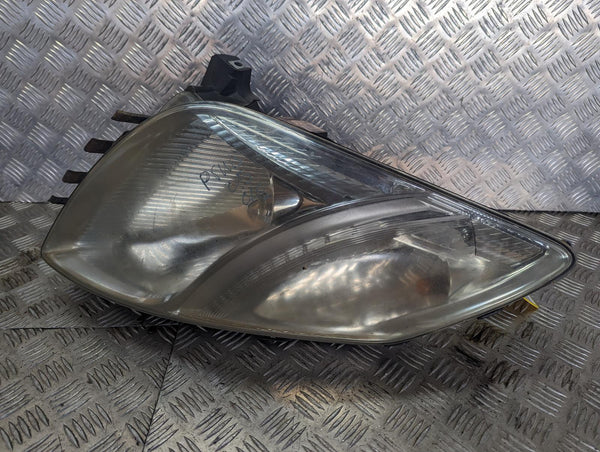 TOYOTA PRIUS - Driver OS RF Headlight R Headlamp 04-06