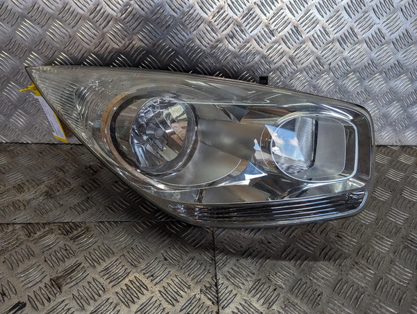 KIA VENGA - Driver OS RF Headlight R Headlamp 10-19