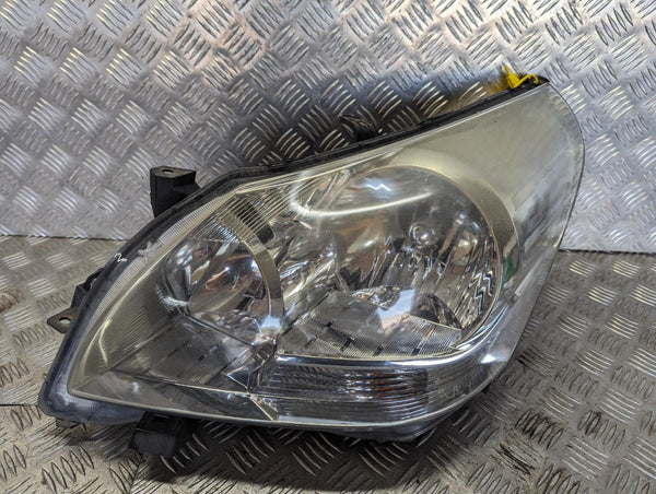 TOYOTA VERSO - Passenger NS LF Headlight L Headlamp 09-13