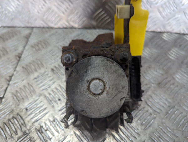 MITSUBISHI COLT - ABS Pump/Modulator 1.5 Diesel 02-13